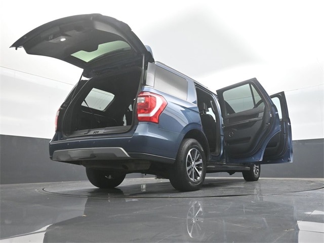 used 2019 Ford Expedition car, priced at $23,827