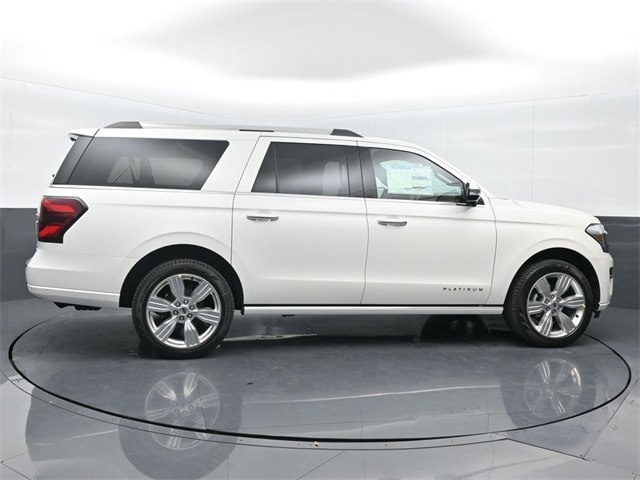 new 2024 Ford Expedition car, priced at $83,535