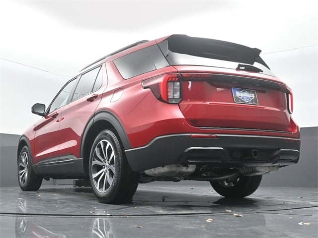 new 2025 Ford Explorer car, priced at $44,705