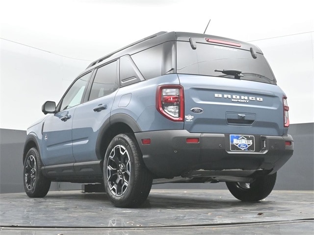 new 2025 Ford Bronco Sport car, priced at $36,912