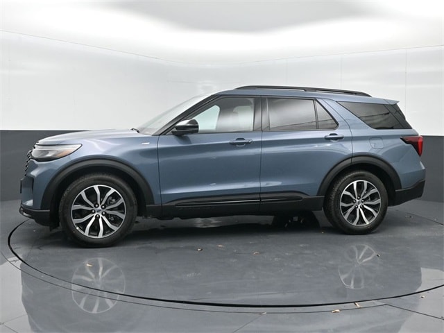 new 2025 Ford Explorer car, priced at $44,705