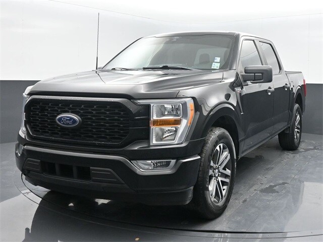 used 2021 Ford F-150 car, priced at $27,882