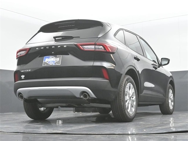 new 2025 Ford Escape car, priced at $30,140