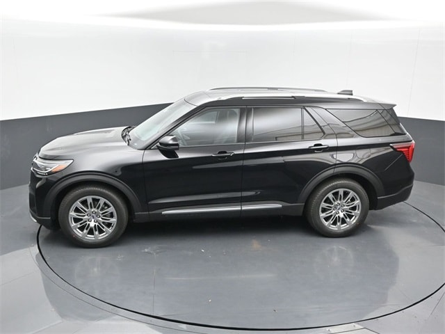 new 2025 Ford Explorer car, priced at $50,195