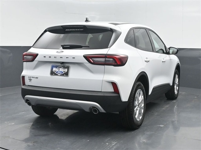 new 2025 Ford Escape car, priced at $27,010