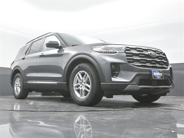 new 2025 Ford Explorer car, priced at $41,210