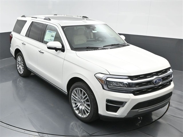 new 2024 Ford Expedition car, priced at $64,395