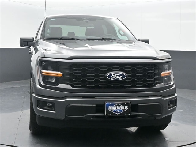 new 2025 Ford F-150 car, priced at $43,083