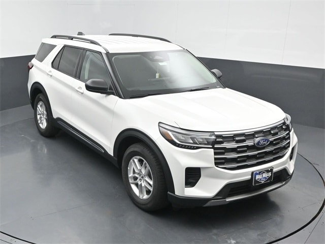 new 2025 Ford Explorer car, priced at $38,440