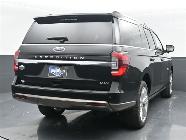 new 2024 Ford Expedition car, priced at $80,555