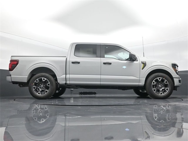 new 2024 Ford F-150 car, priced at $44,996