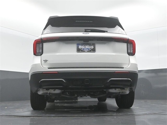 new 2025 Ford Explorer car, priced at $42,885