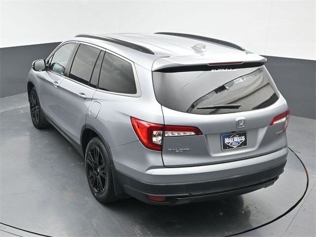 used 2022 Honda Pilot car, priced at $26,900