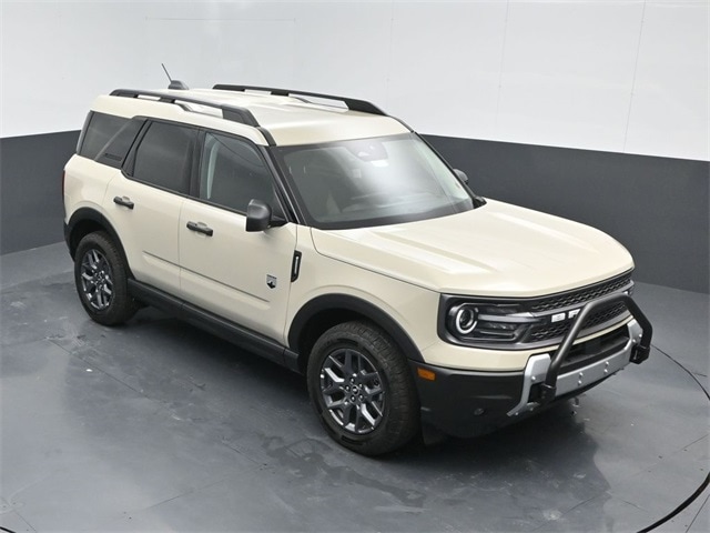 new 2025 Ford Bronco Sport car, priced at $33,237