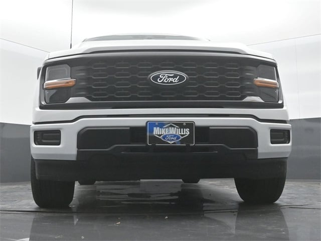 new 2025 Ford F-150 car, priced at $40,795