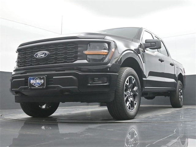 new 2025 Ford F-150 car, priced at $50,978
