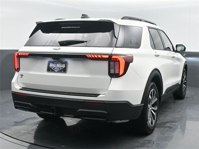 new 2025 Ford Explorer car, priced at $45,005