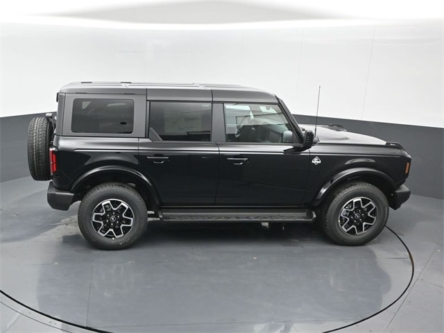 new 2025 Ford Bronco car, priced at $48,225