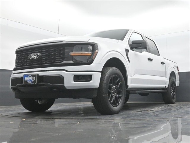 new 2025 Ford F-150 car, priced at $49,742