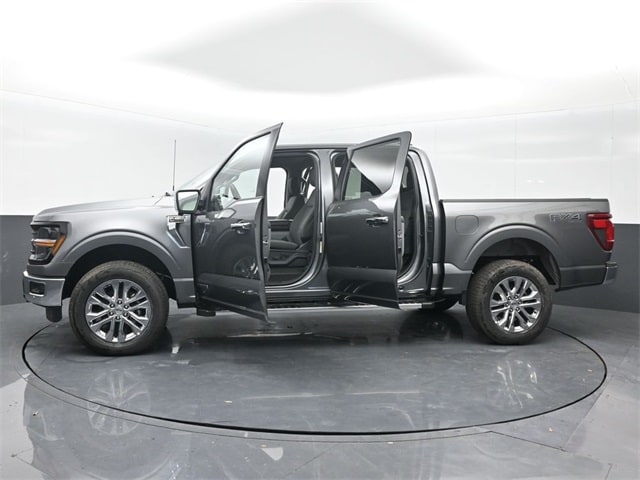 new 2025 Ford F-150 car, priced at $59,047