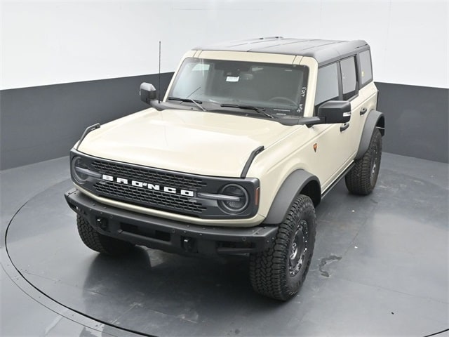 new 2025 Ford Bronco car, priced at $66,960