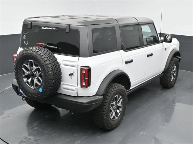 new 2024 Ford Bronco car, priced at $63,390