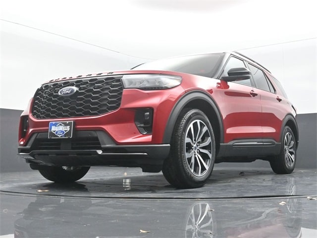 new 2025 Ford Explorer car, priced at $44,705