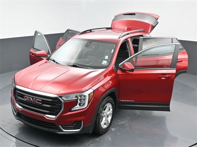 used 2022 GMC Terrain car, priced at $20,270