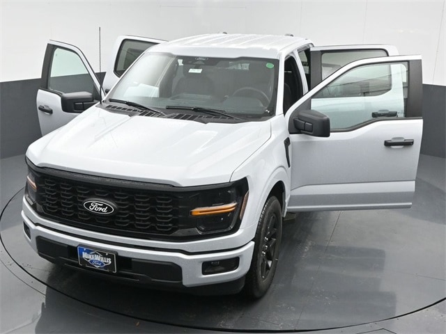 new 2025 Ford F-150 car, priced at $49,365