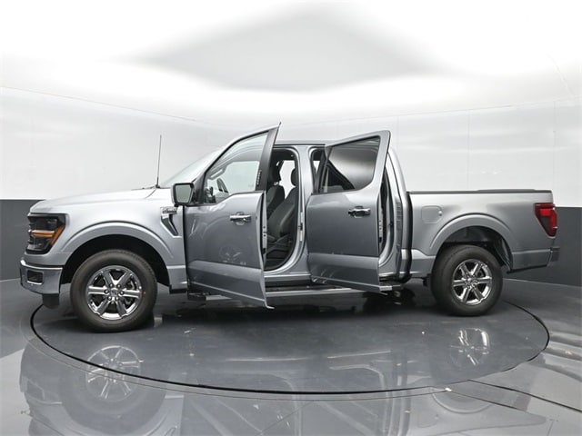 new 2024 Ford F-150 car, priced at $47,745