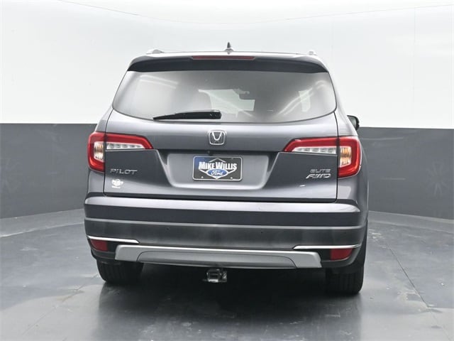 used 2021 Honda Pilot car, priced at $32,189