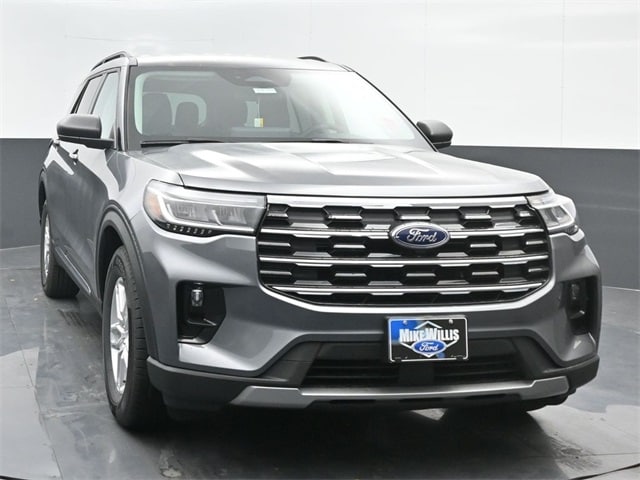 new 2025 Ford Explorer car, priced at $43,710