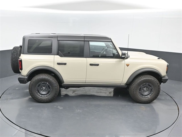 new 2025 Ford Bronco car, priced at $66,960