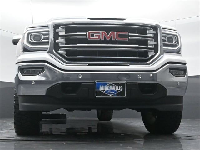 used 2018 GMC Sierra 1500 car, priced at $35,258