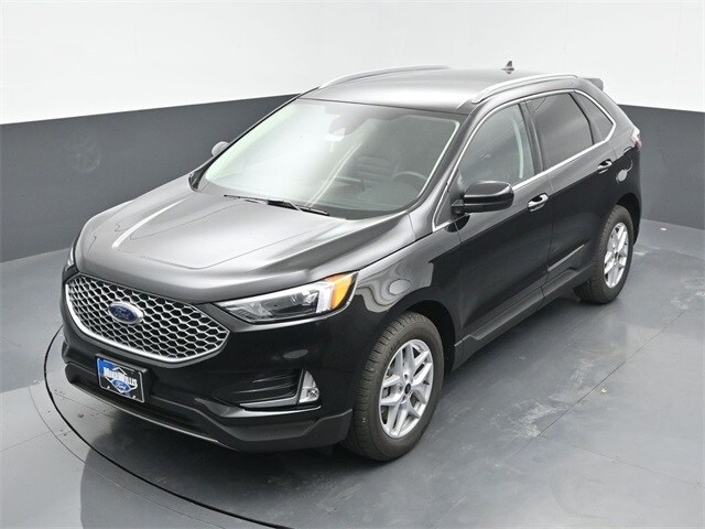 new 2024 Ford Edge car, priced at $35,025
