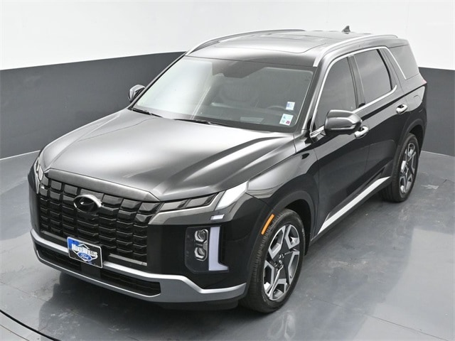 used 2024 Hyundai Palisade car, priced at $42,856