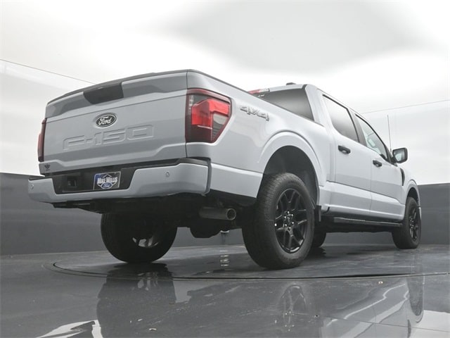 new 2025 Ford F-150 car, priced at $51,921