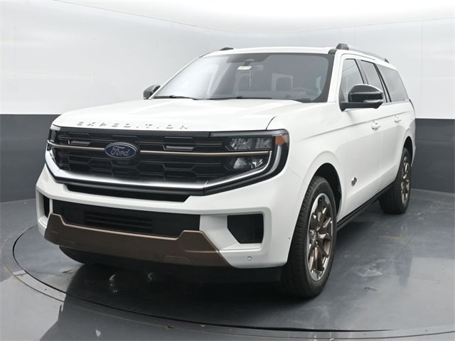 new 2025 Ford Expedition car, priced at $89,845