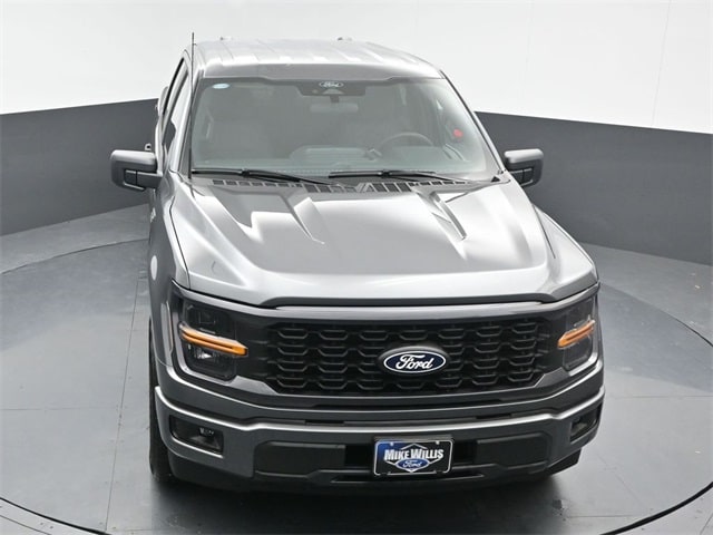 new 2025 Ford F-150 car, priced at $43,083