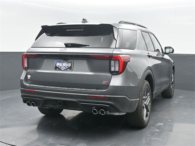 new 2025 Ford Explorer car, priced at $54,365