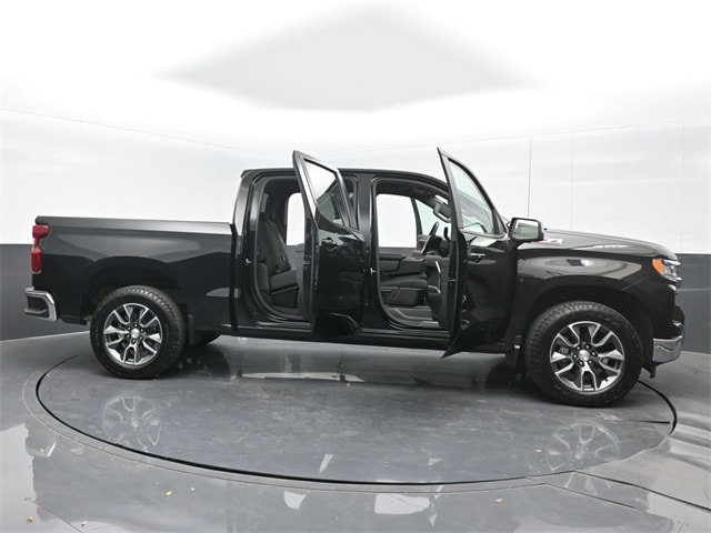 used 2023 Chevrolet Silverado 1500 car, priced at $42,986