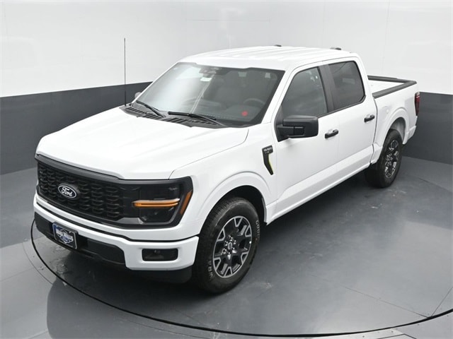new 2025 Ford F-150 car, priced at $42,130