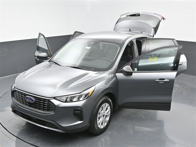 new 2025 Ford Escape car, priced at $28,985