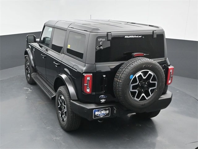 new 2025 Ford Bronco car, priced at $53,195