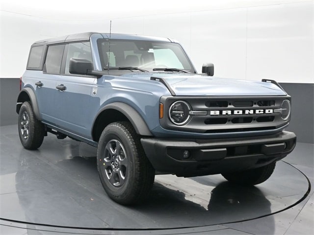 new 2024 Ford Bronco car, priced at $44,595