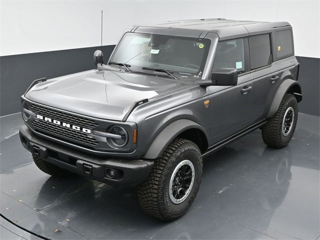 new 2023 Ford Bronco car, priced at $59,110