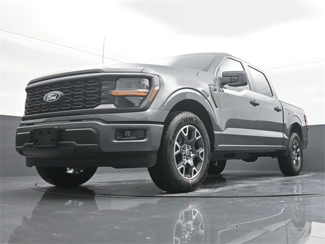 new 2024 Ford F-150 car, priced at $47,996