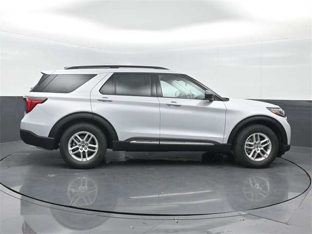 new 2025 Ford Explorer car, priced at $37,645
