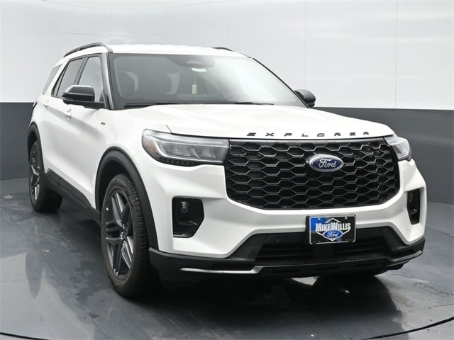 new 2025 Ford Explorer car, priced at $49,740