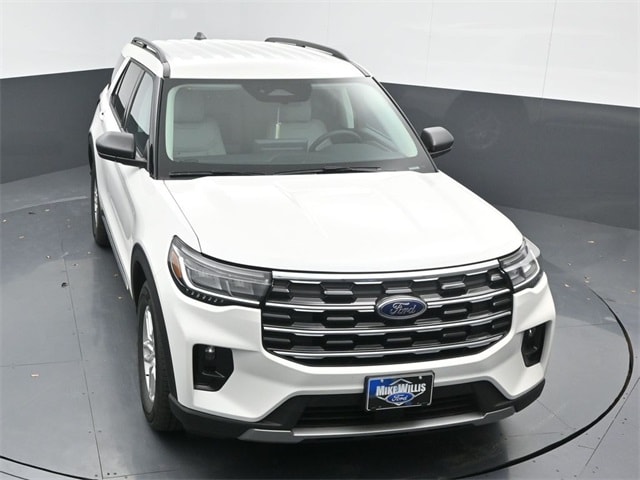 new 2025 Ford Explorer car, priced at $42,105